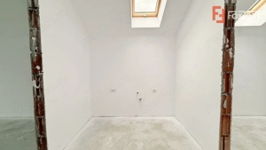 Duplex despartit, de vanzare 4 camere - curent trifazic - Mosnita Veche - imagine 14