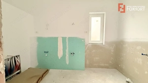 Duplex despartit, de vanzare 4 camere - curent trifazic - Mosnita Veche - imagine 15