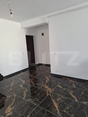 Apartament semidecomandat cu 2 camere, 42 mp - zona Stejarului - imagine 2
