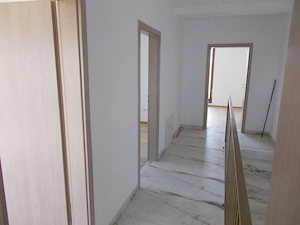 Duplex, Sacalaz, P+E+Pod, 4 camere, 93mp util, 273mp teren, comision=0% - imagine 19
