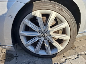 Volkswagen Passat 2.0 TDI 240CP  BITURBO  4Motion  2016 - imagine 7