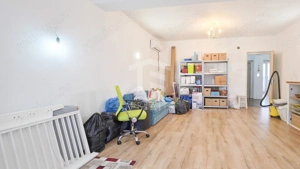 Casă 11 camere cu livadă | Dragomirești-Deal | De Închiriat - imagine 12