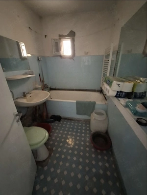Avantajos  ! Vând apartament cu 4camere confort 1decomandat etajul 3 din 4 etaje - imagine 3