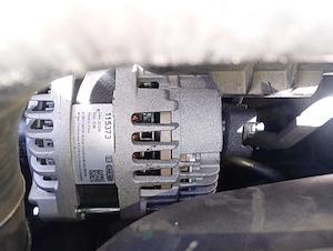 Vând alternator Renault Megane3  1.4 tce  