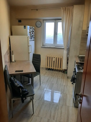 2 camere Mosilor colt cu Stefan cel Mare, cf.1, 55mp, decomandat, bloc 1981, chiar la Metrou - imagine 2