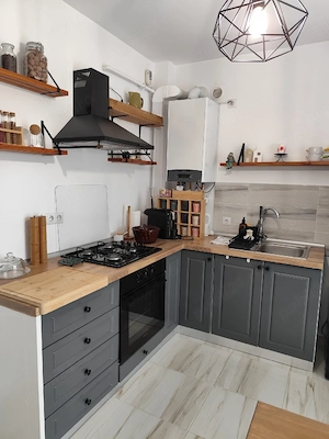 Inchiriez apartament două camere  - imagine 3