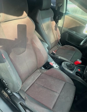 seat leon 2.0 bkd 2500 lei - imagine 4