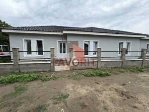 Duplex in Utvin | 3 camere | Toate utilitatile | Curte | Asfalt |