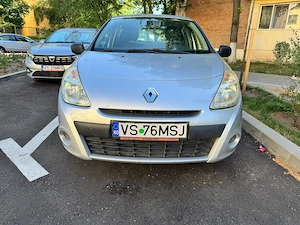 Vand Renault Clio 2009 benzina  - imagine 4