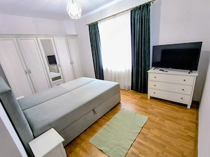Apartament cu 2 camere decomandate, balcon și 2 locuri de parcare -prima inchiriere- in Sibiu