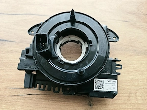 Spira volan 5K0953569E VW Tiguan Touran Sharan Passat B6 B7 Golf EOS Scirocco Skoda Octavia Superb A