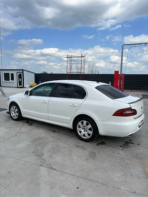 vand sau schimb skoda superb 2