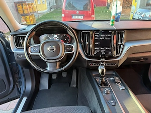 Volvo XC60 2019 - imagine 4