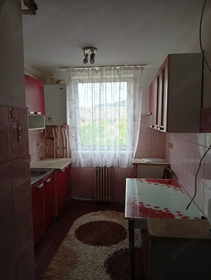 Inchiriez apartament - imagine 3
