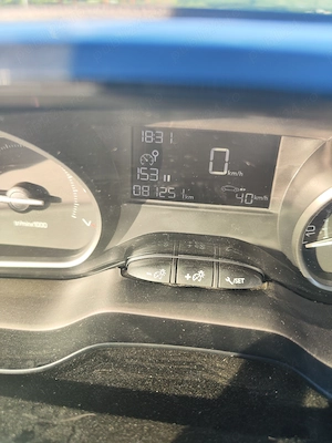 Vand PEUGEOT 208,an 2017,inmatriculat RO - imagine 9