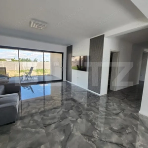 Casa in Sacalaz,locuibila imediat cu teren spatios 