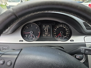 Vw passat b6 euro  5 motor 2tdi - imagine 3