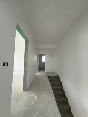 Duplex 4 camere, 100mp utili +12mp terasa, pozitie excelenta -Giroc  - imagine 9