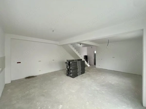 Duplex 4 camere, 100mp utili +12mp terasa, pozitie excelenta -Giroc 