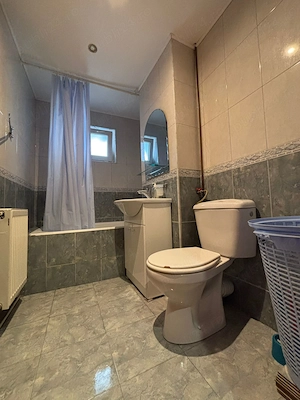Apartament 4 camere decomandat Târgoviște Micro 4 - imagine 5