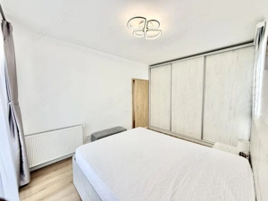 Apartament cu 3 camere - 67 mp - Parcare inclusa - Zona Neptun - imagine 13