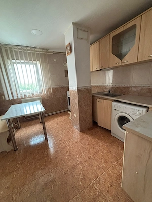 Apartament 4 camere decomandat Târgoviște Micro 4 - imagine 6