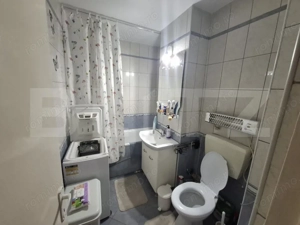 Apartament  de vanzare cu 2 camere,52 mp,zona micro 16 - imagine 12
