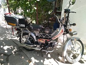 Vînd moped 80cc 4T Curier marca FIRST BIKE