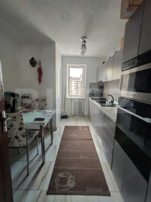 Apartament de vanzare - 4 camere - Zona Împăratul Traian - imagine 5