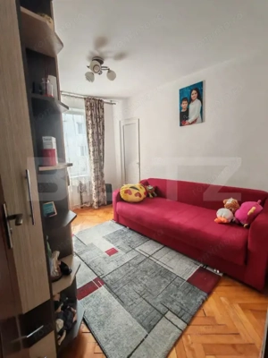Apartament de vanzare - 4 camere - Zona Împăratul Traian - imagine 3
