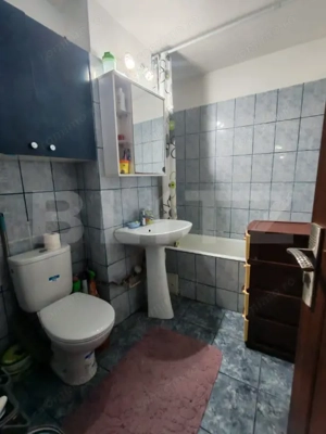 Apartament de vanzare - 4 camere - Zona Împăratul Traian - imagine 9