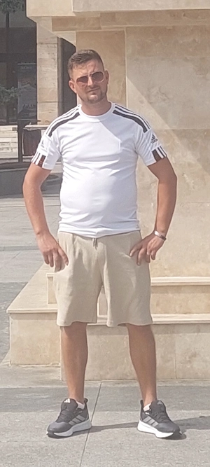 Sofer masina cat b serios dornic de munca