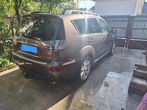 Mitsubishi Outlander 2011, 2.2 diesel, automata. - imagine 2