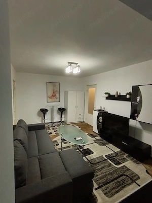 Proprietar inchiriez apartament 2 camere, 50 mp, 5 min metrou Aparătorii Patriei Sector 4  - imagine 2