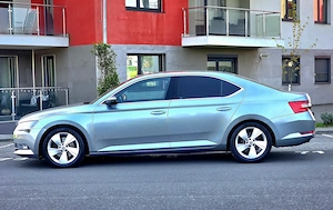 Skoda superb business de la o km cumparata din ro automata motor 2l  accept test reprezentanta   - imagine 3
