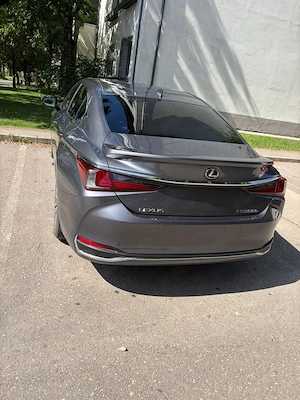 Vând Lexus Es300h - imagine 2