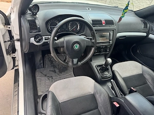 skoda octavia vrs 2,0 d 260 cp - imagine 2