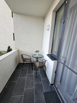 Vand apartament cu 2 camere in bloc nou - imagine 8