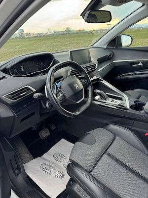 Peugeot 3008 Benzină Cutie automată - imagine 7