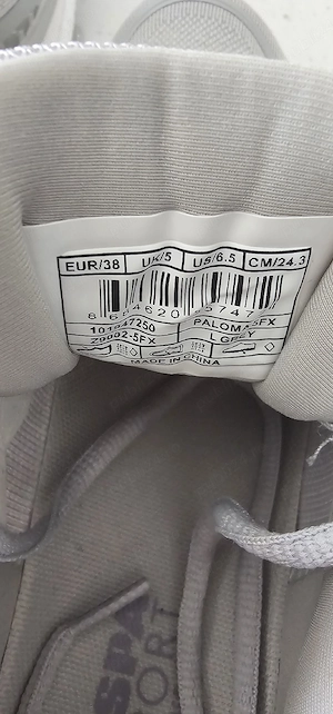 adidași femei 