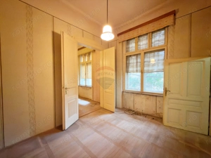 Apartament compus din 2 corpuri în centrul Aradului - imagine 5