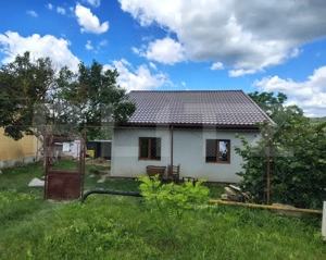 Casa individuală 100 mp utili, teren 903 mp, Mărtinești