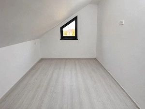 Casa, parter plus mansarda.  - imagine 4