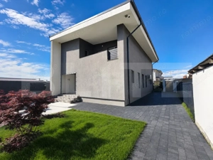 Casă P + E 144 mpu, teren 454mp, garaj și piscină încălzită, zona Ford - imagine 2