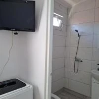 cazare constanta mamaia ieftina pensiuni vile la mare garsoniera apartament litoral oferta hotelier - imagine 3