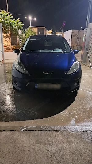 Se vinde Ford fiesta!