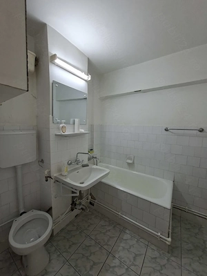 De vanzare apartament 3 camere decomandat (Decebal) - imagine 8