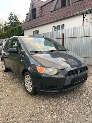 Mitsubishi colt 2009 benzina