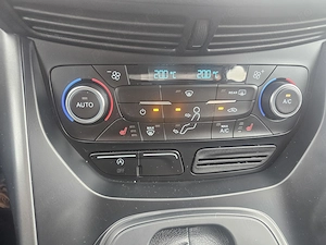 Kuga 2.0, 4x4, automat, 150 CP, Climatronic - imagine 10