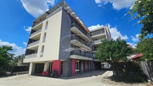 Apartament cu parcare subterana si boxa, Semicentral